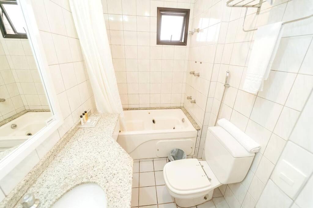 Apartment Hampton Park Jardins Com Banheira Hidromassagem Luxuoso *